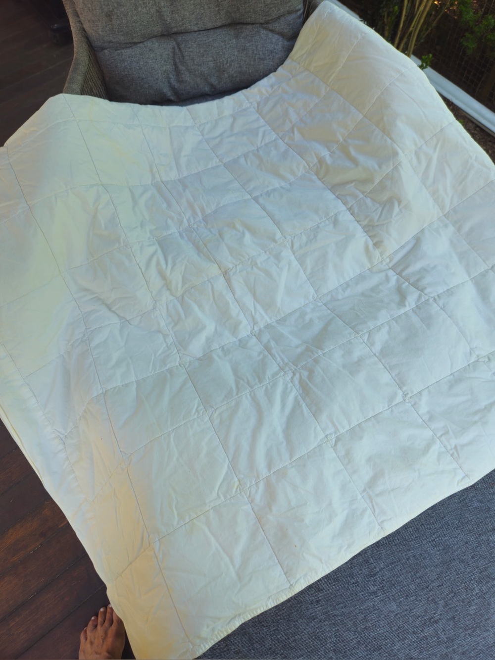 Woolrich white queen comforter.